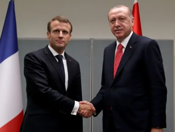 Cumhurbaşkanı Erdoğan, Macron’la Bir Araya Geldi