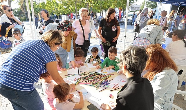 Yüce Sonkurt Parkı yeni yüzüyle Konak'a nefes oldu