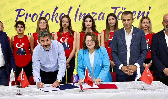 Didim'de kadın voleybol takımı yoluna daha güçlü devam edecek