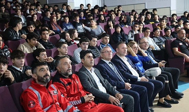 Kartepe'de Öğrencilere Afet Bilinci Eğitimi Verildi