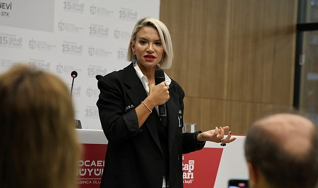 İlkay Buharalı, Kocaeli Kitap Fuarı'nda Ruhsal Yolculuğunu Paylaştı: 