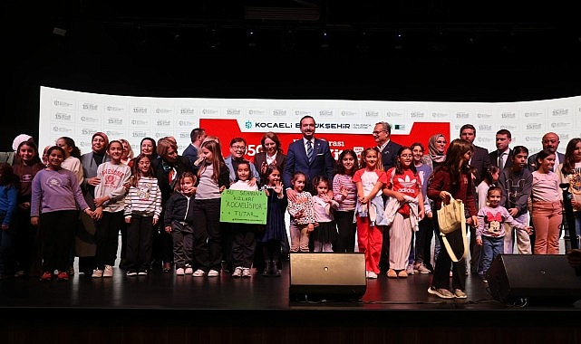 Türk Dünyası'nın Geleceği 15. Kocaeli Kitap Fuarı'nda Ele Alındı